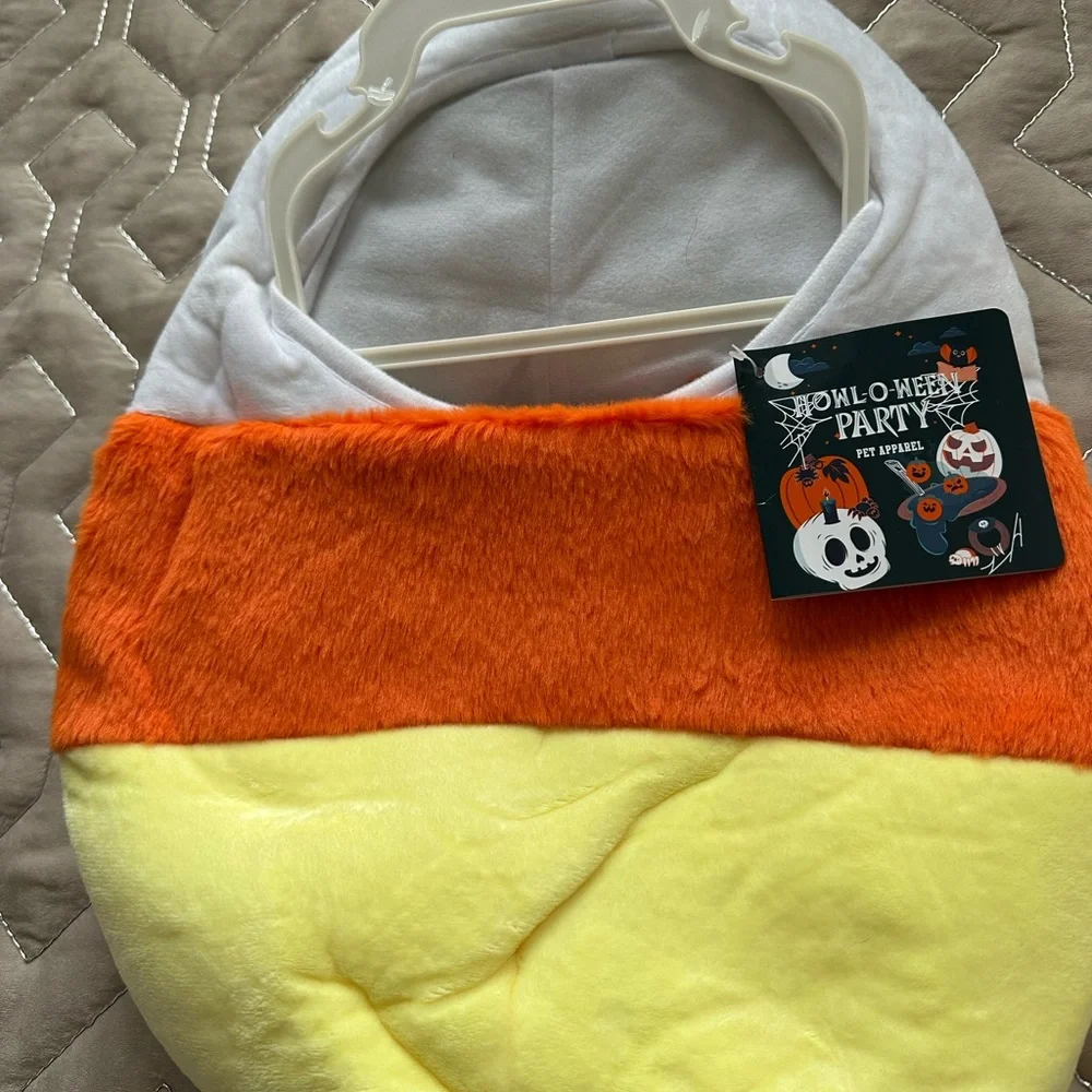 🆕Halloween Candy Corn Pet Costume